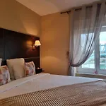 Logis Schaeffer- Restaurant Le Saint Georges 酒店 3*