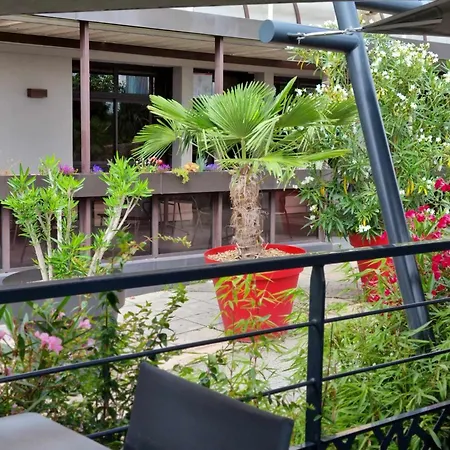 Logis Schaeffer- Restaurant Le Saint Georges Ξενοδοχείο 3*