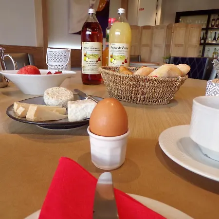 Logis Schaeffer- Restaurant Le Saint Georges Hotel Serrieres (Ardeche)